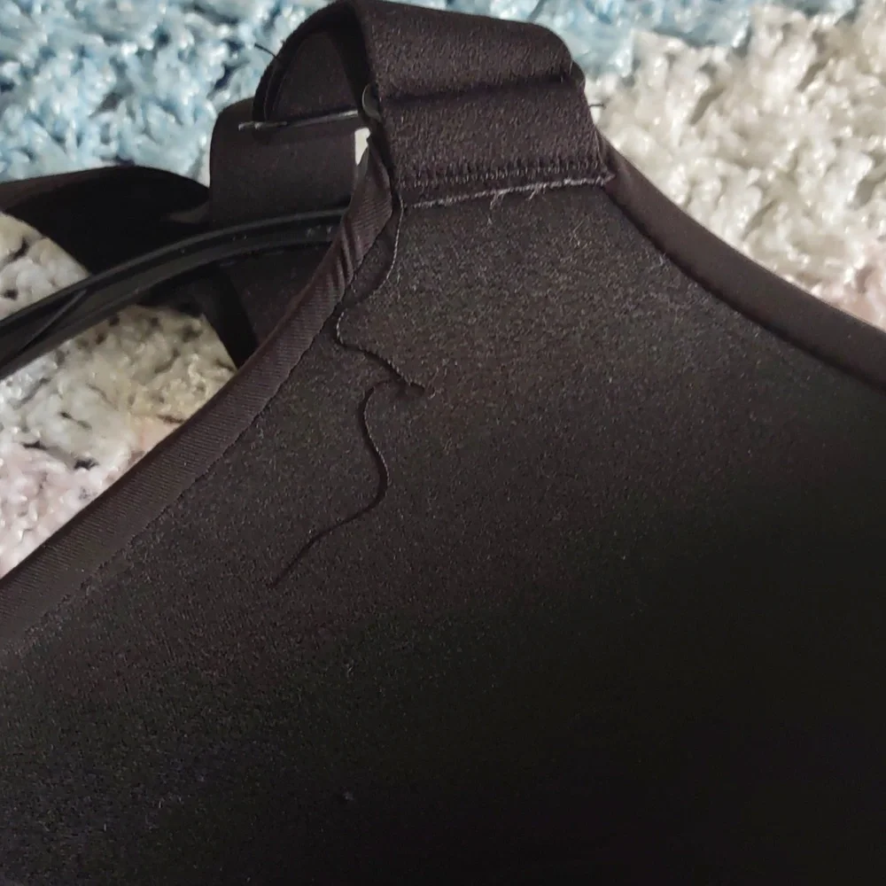 Avia XXXL (D-DD) Non Wire High Support Black Bra *Flawed* - Picture 9 of 14